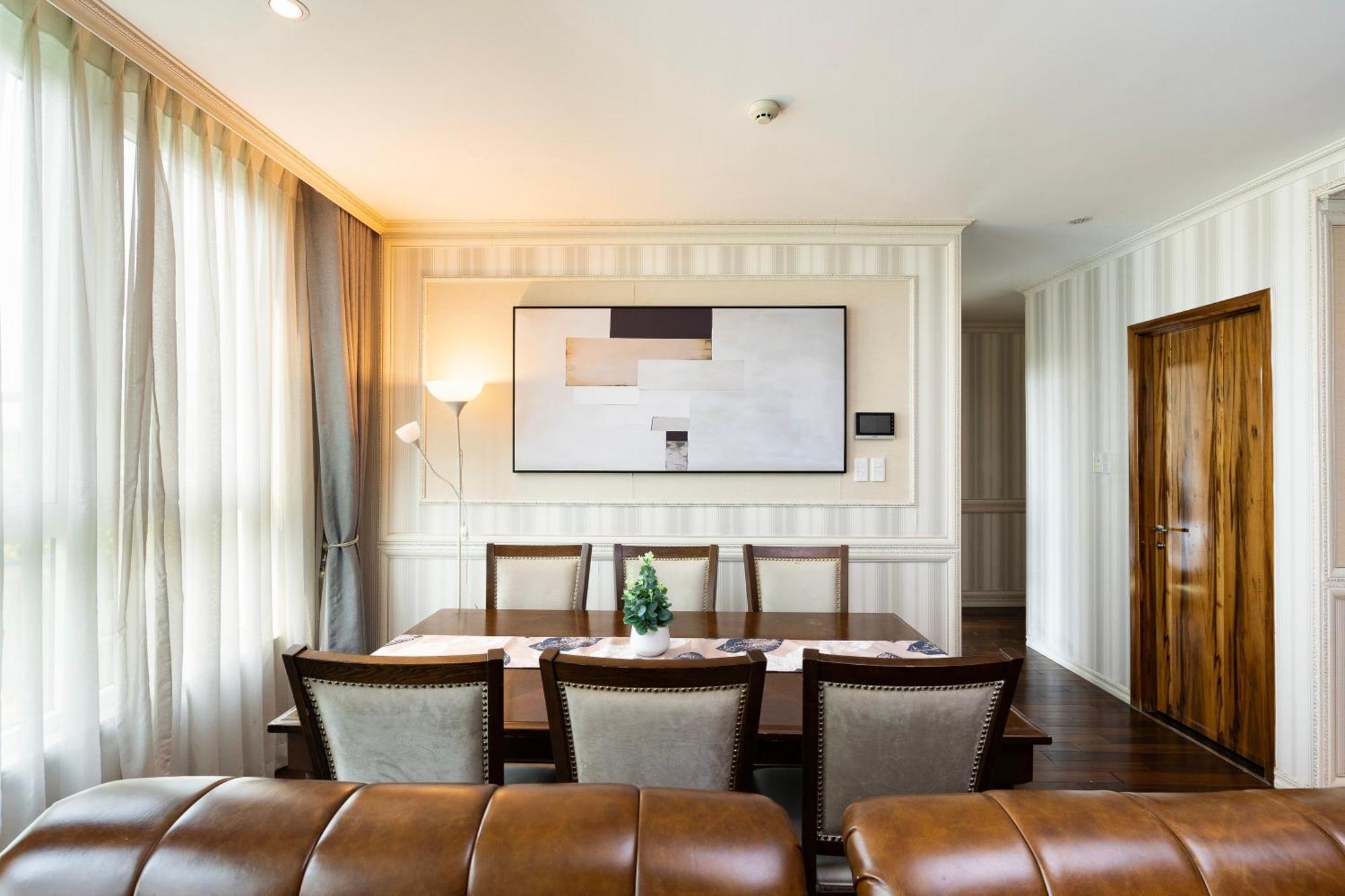 Leman Luxury 3 Bedroom By Chloe * TP. Hồ Chí Minh